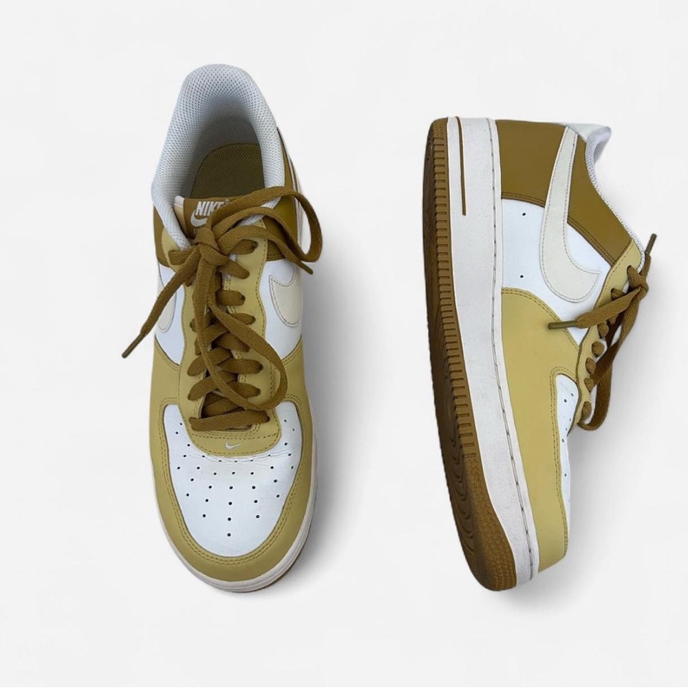 Nike Air Force 1 Low ‘07 in Bronzine Saturn Gold